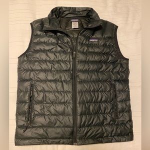 Patagonia Men’s Down Sweater Vest - Black Medium